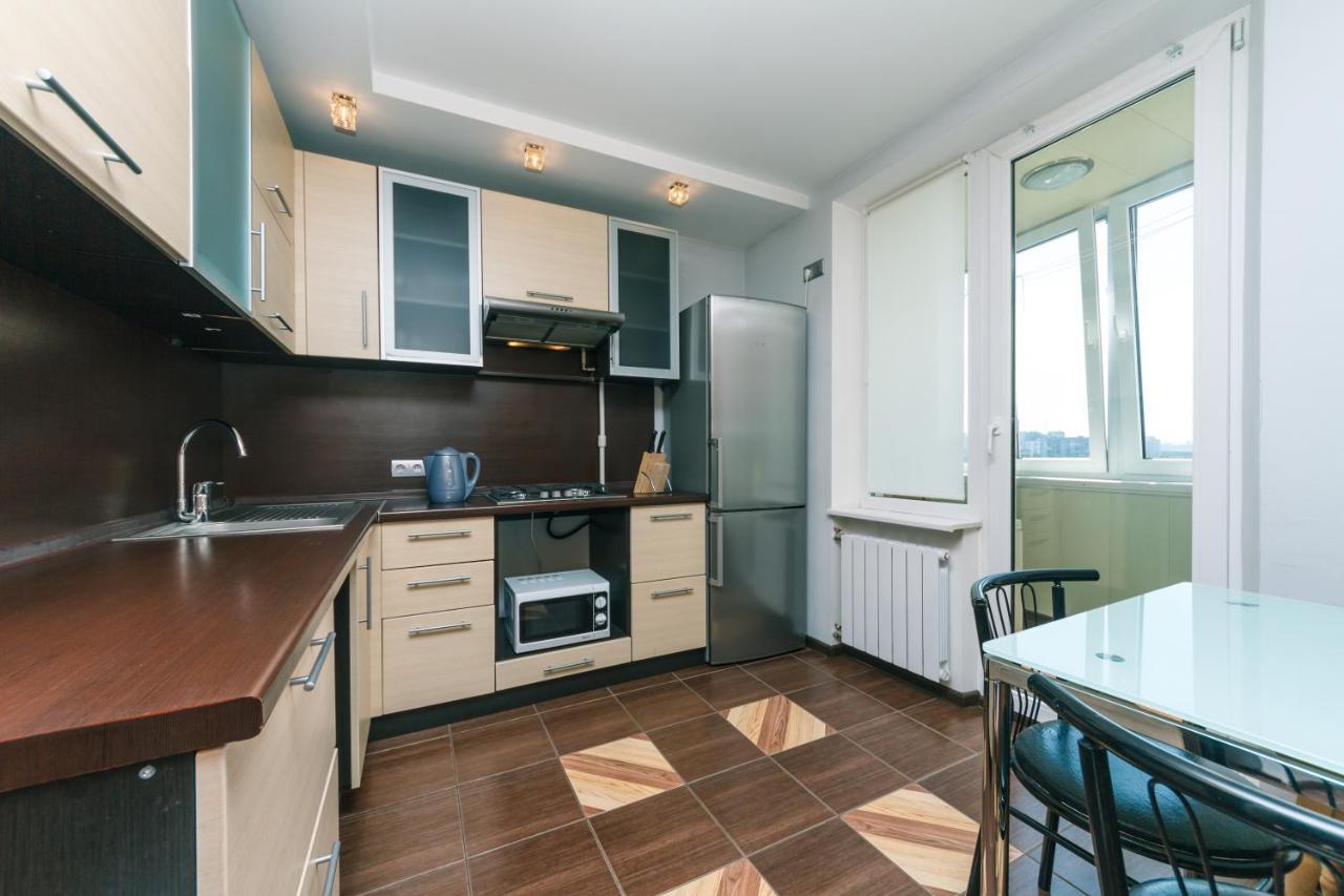 Apartments On Henerala Zhmachenka Kijów Zewnętrze zdjęcie