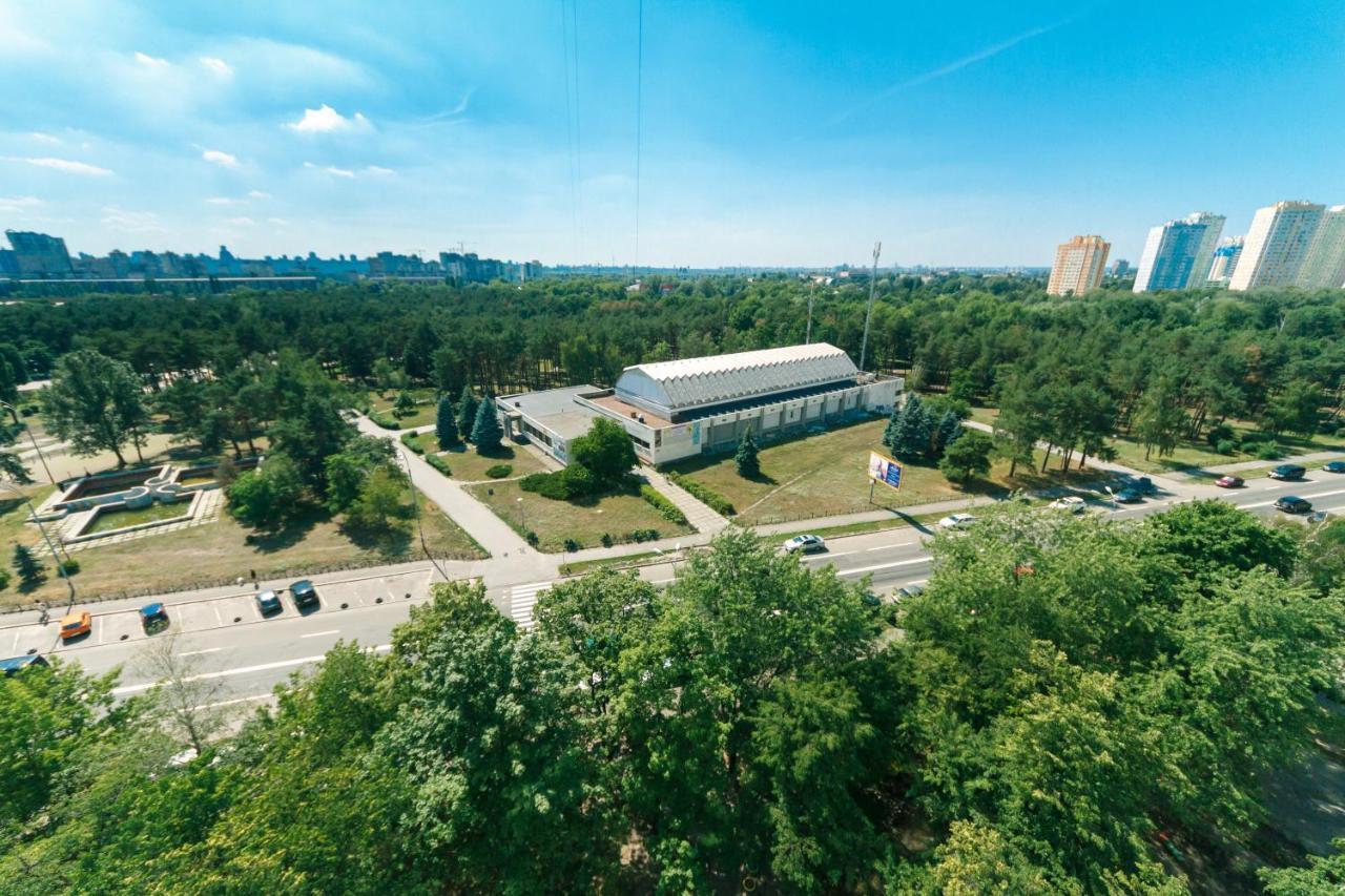 Apartments On Henerala Zhmachenka Kijów Zewnętrze zdjęcie